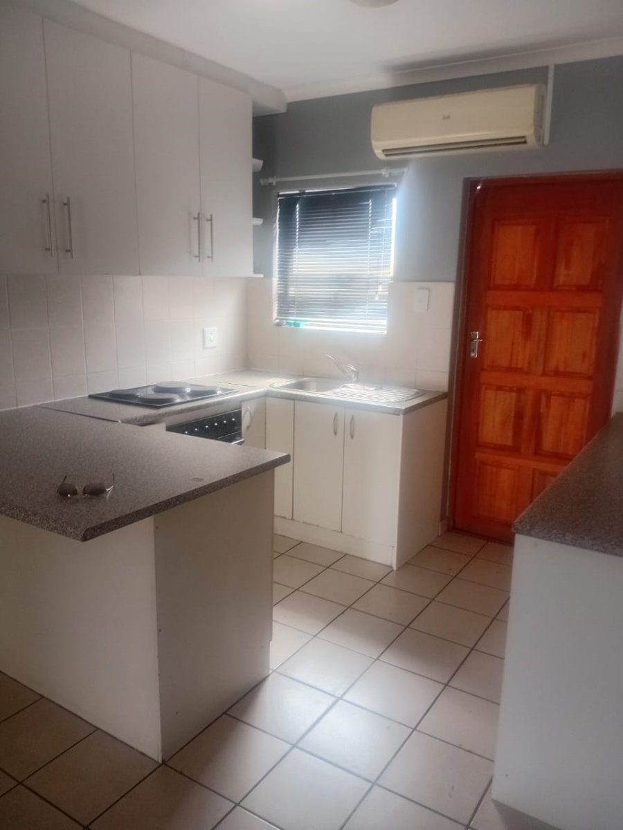 2 Bedroom Property for Sale in Stellendale Western Cape